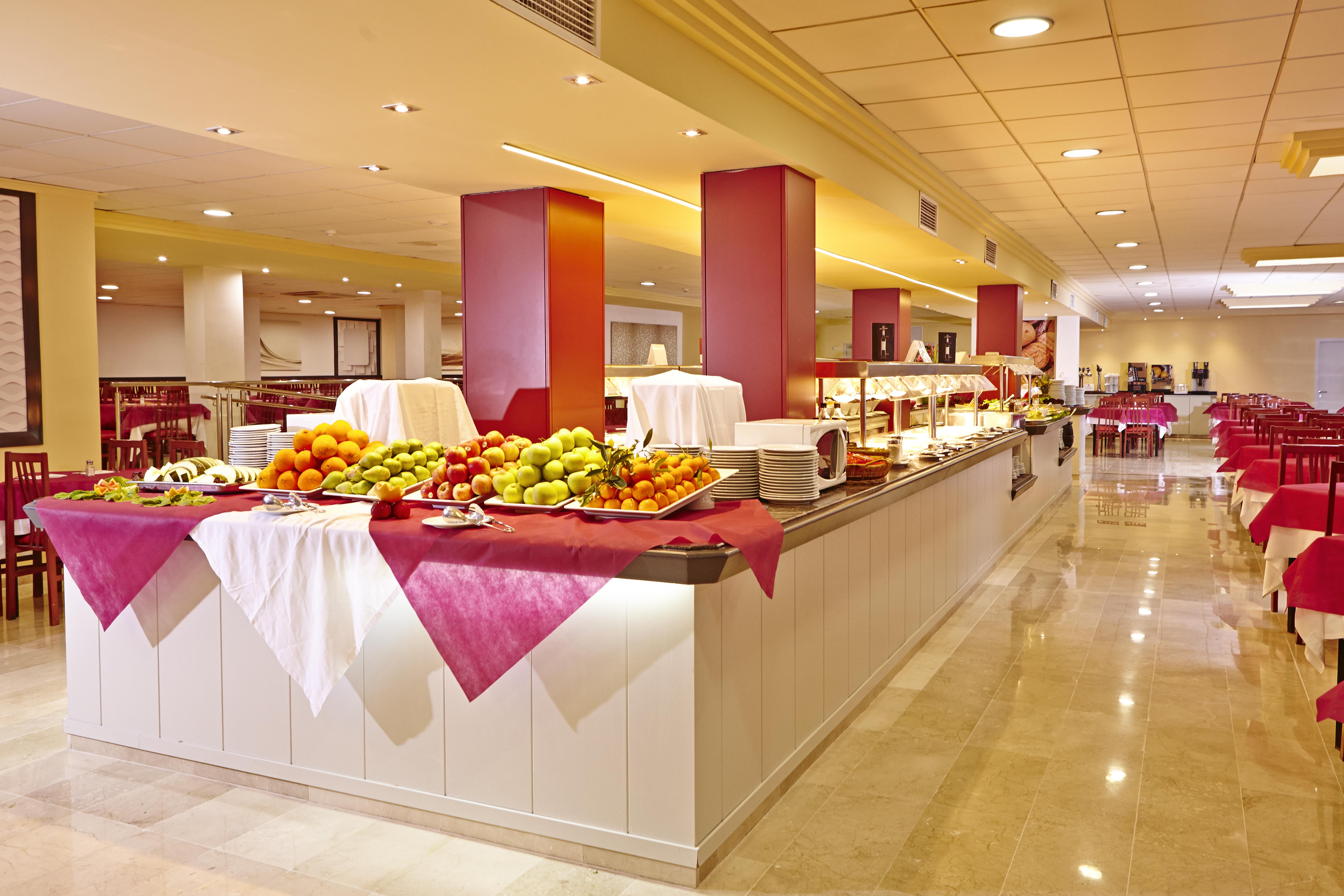 Sahara Nubia Gobi Hotel Ses Cadenes Luaran gambar A buffet at a hotel